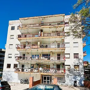 Book Avenida Apartamento Salou