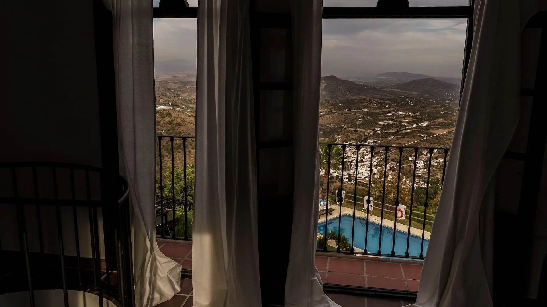 Hotel Cerro de Hijar Tolox