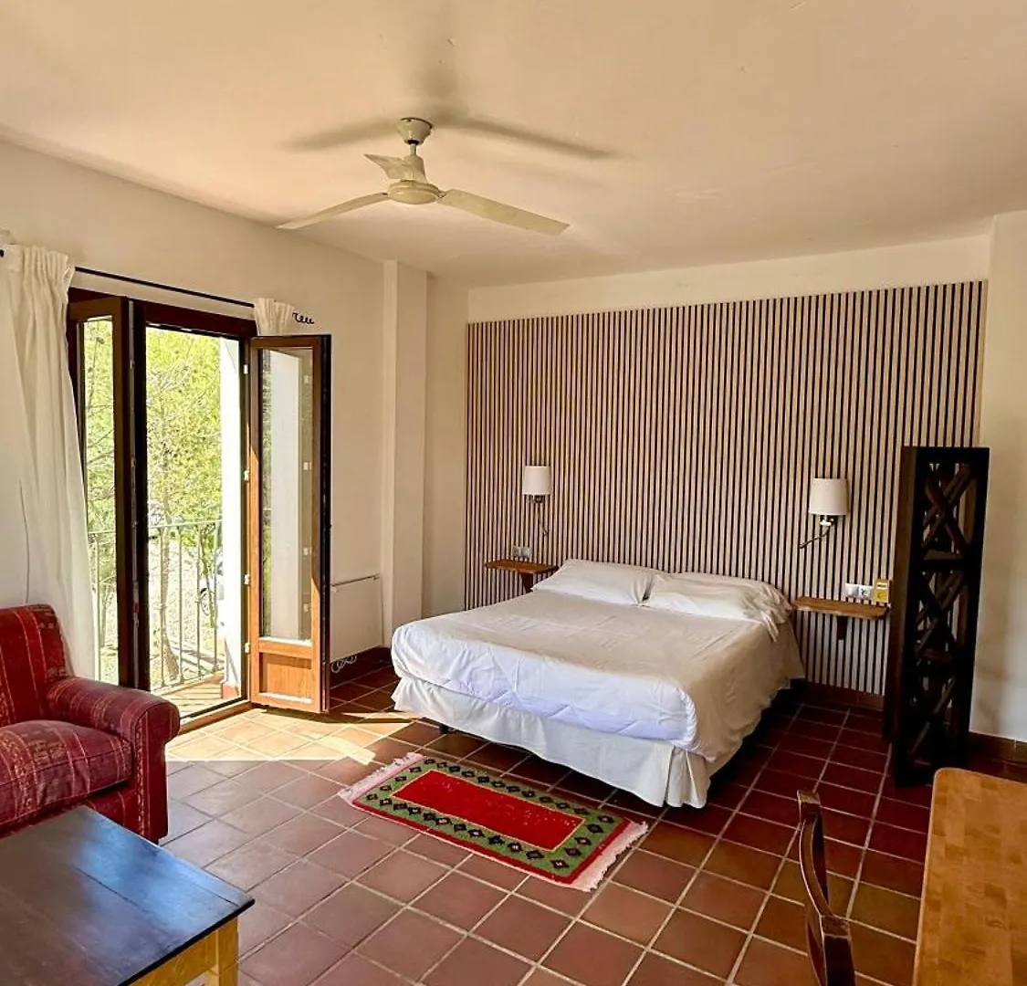 ***  Hotel Cerro de Hijar Tolox España